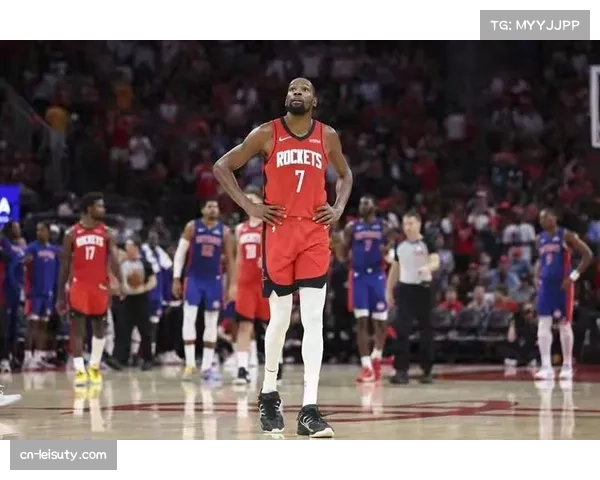 奥本大学球员凯文·奥弗顿三分球6中6 成球队进攻端新发现